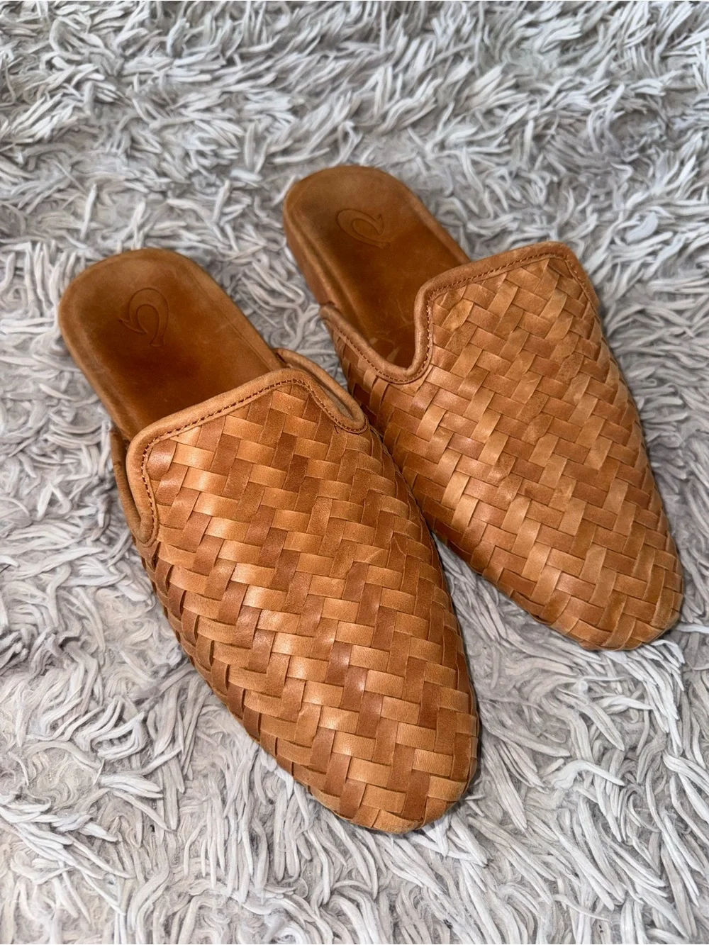 OluKai Mi‘i Woven Leather Mule Shoes Kukui Brown Women’s 11